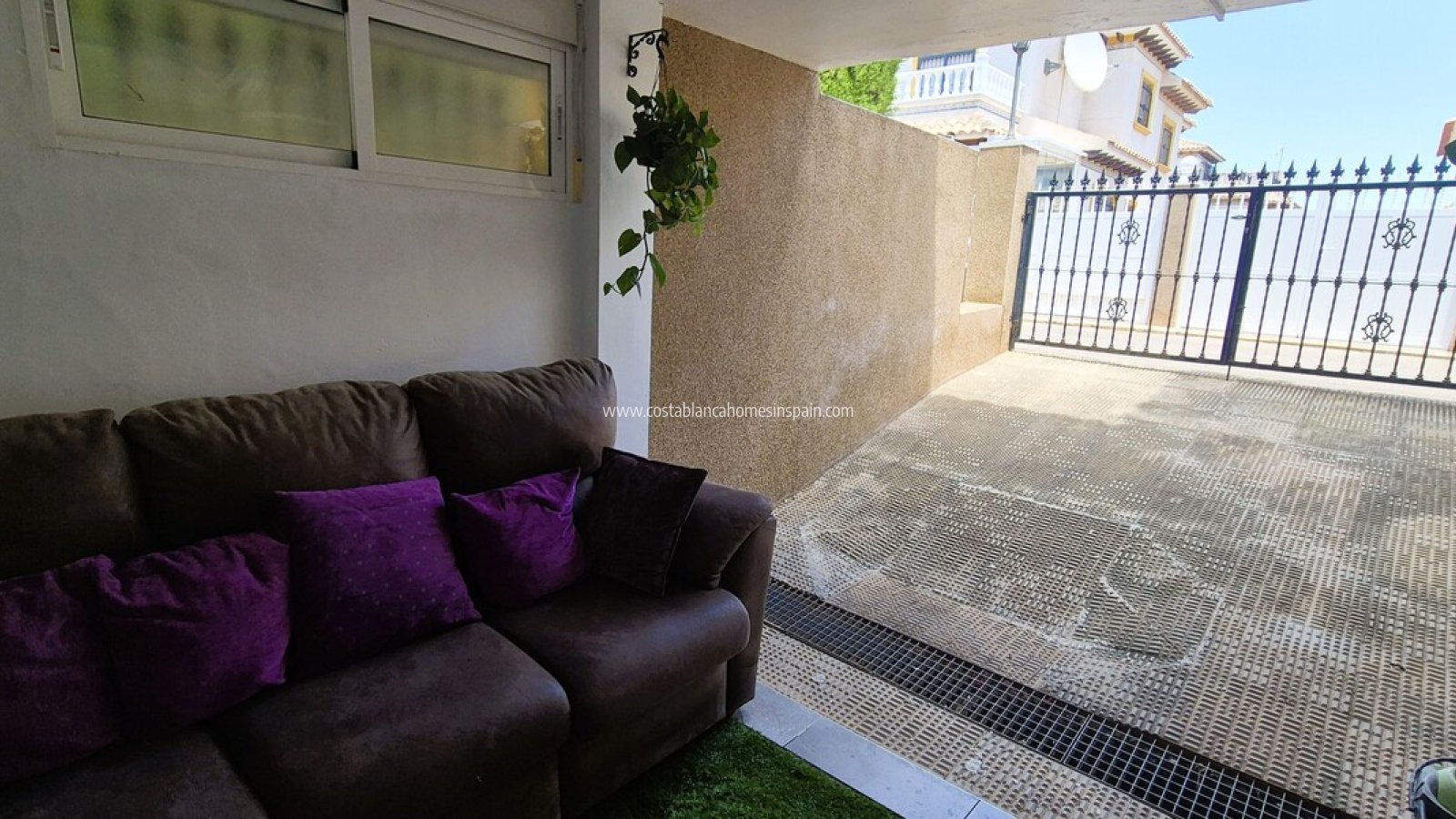 Resale - Detached Villa - Villamartin - Costa Blanca