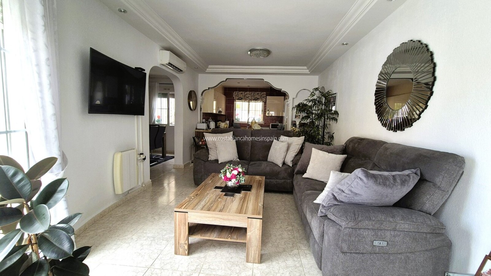 Resale - Detached Villa - Villamartin - Costa Blanca