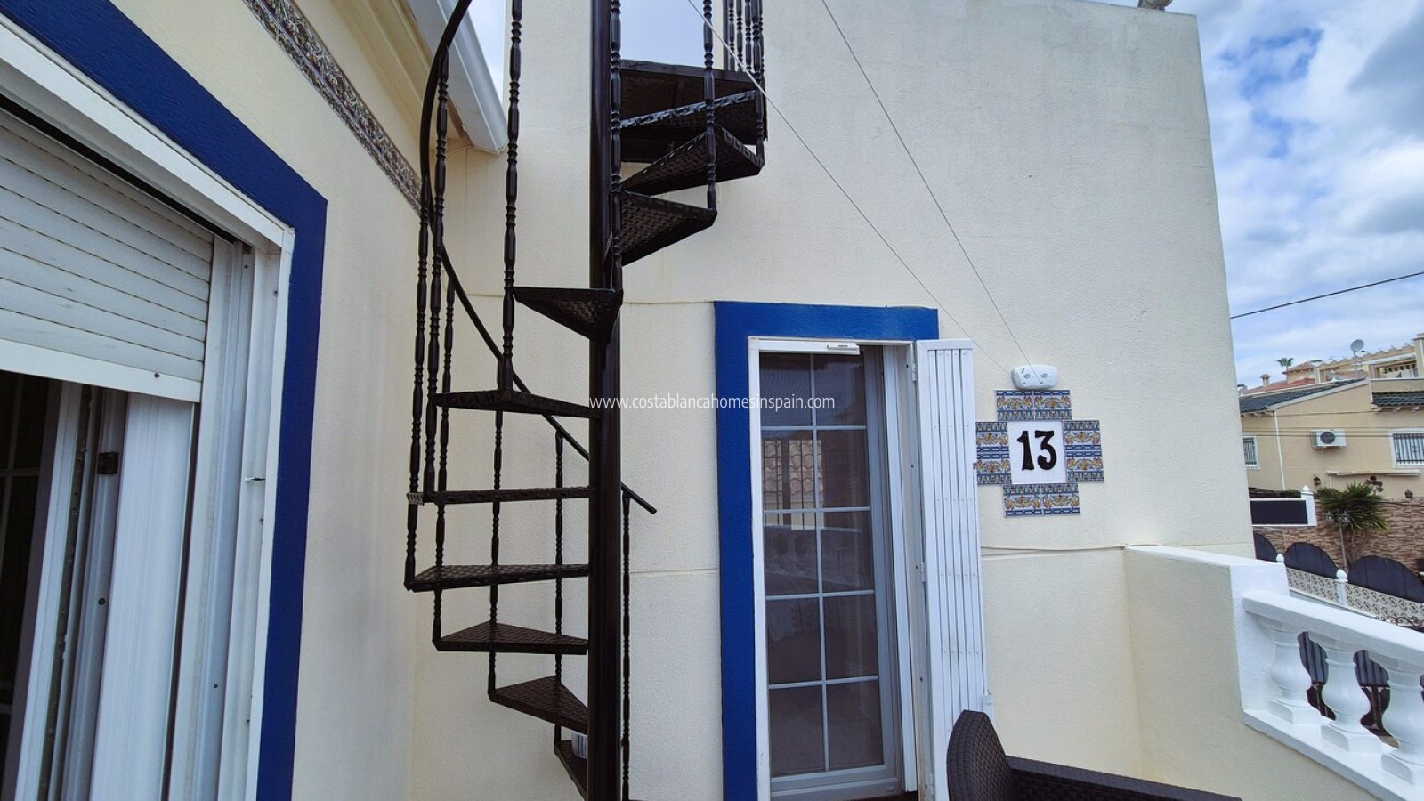 Resale - Detached Villa - Villamartin - Costa Blanca