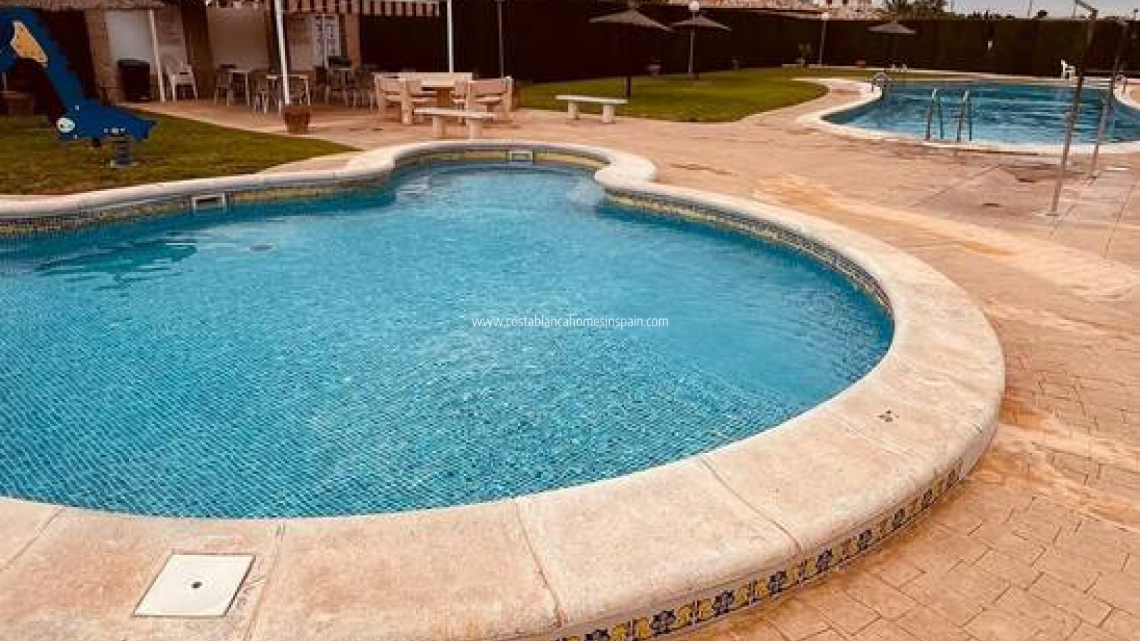 Resale - Detached Villa - Villamartin - Costa Blanca