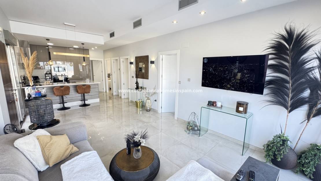 Resale - Detached Villa - Villamartin - Pau 26