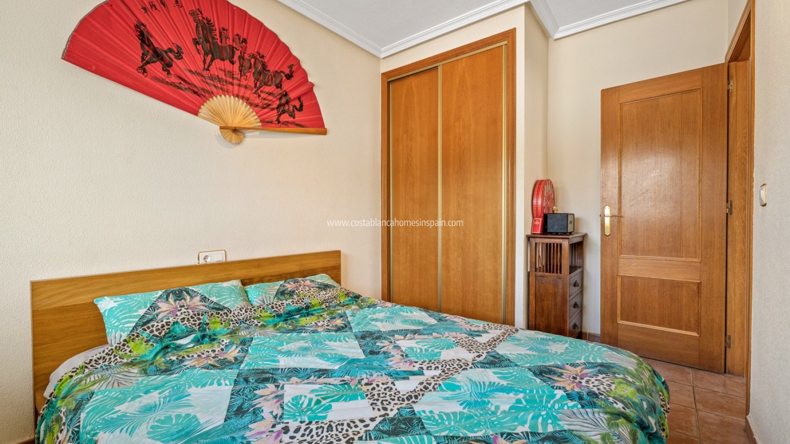 Resale - Detached Villa - Villamartin