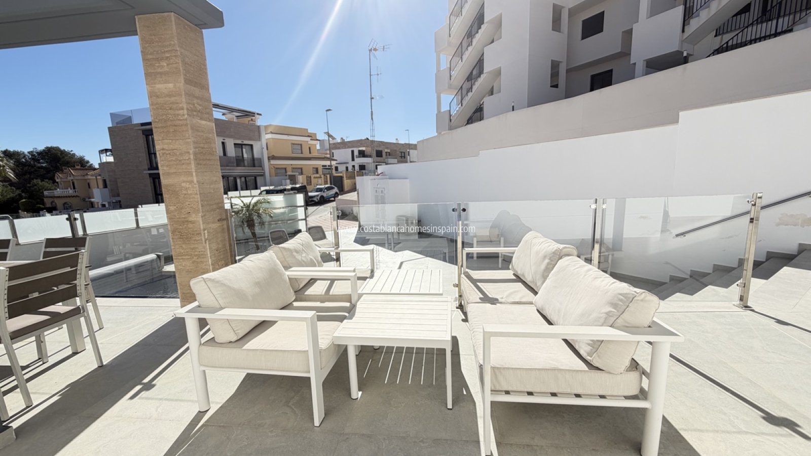 Resale - Detached Villa - Villamartin