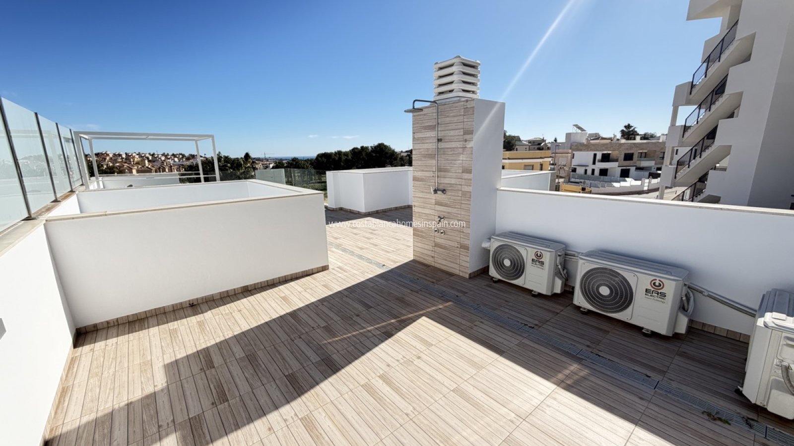 Resale - Detached Villa - Villamartin