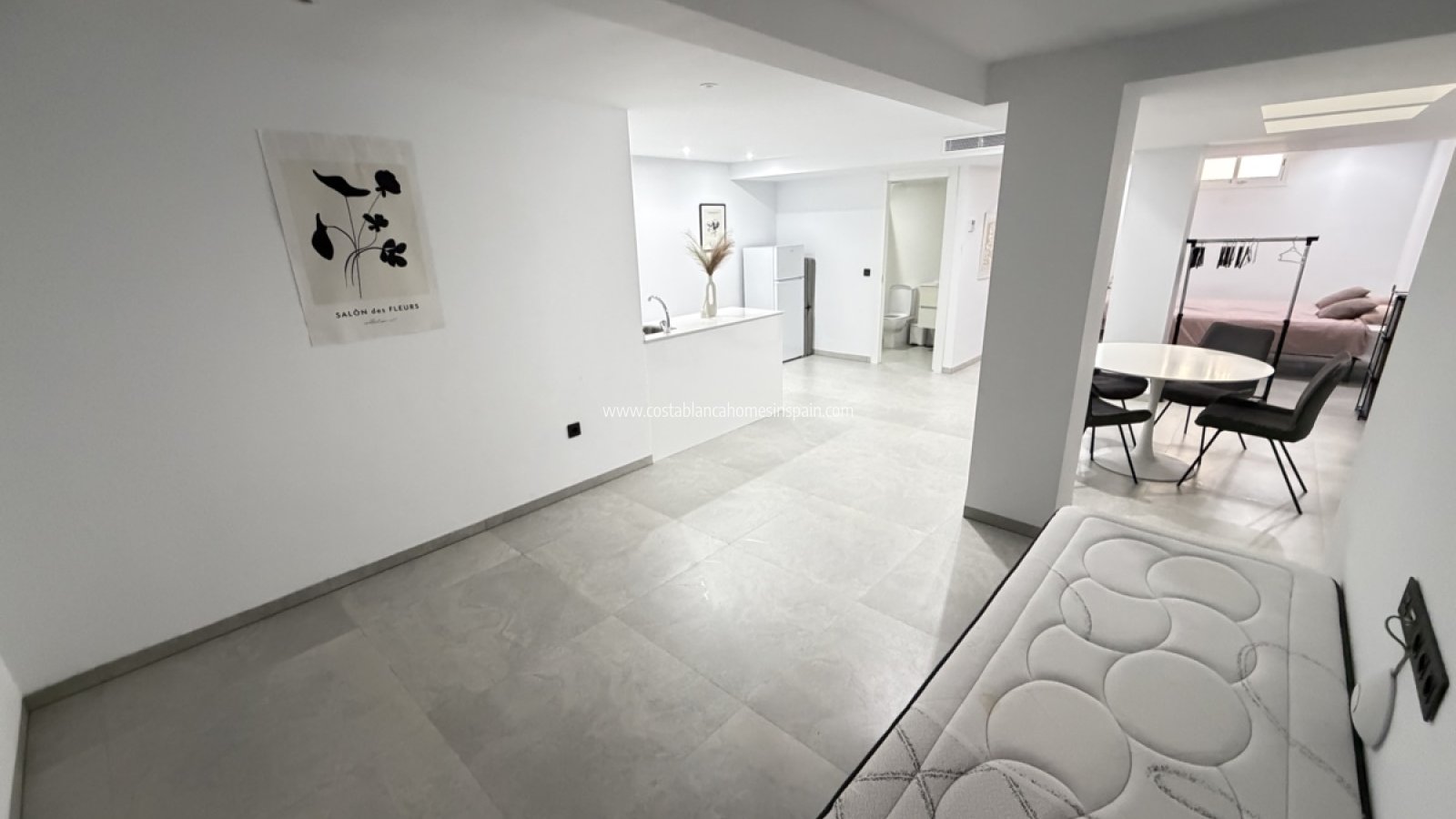 Resale - Detached Villa - Villamartin