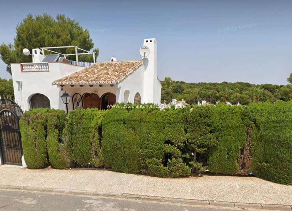 Resale - Detached Villa - Villamartin
