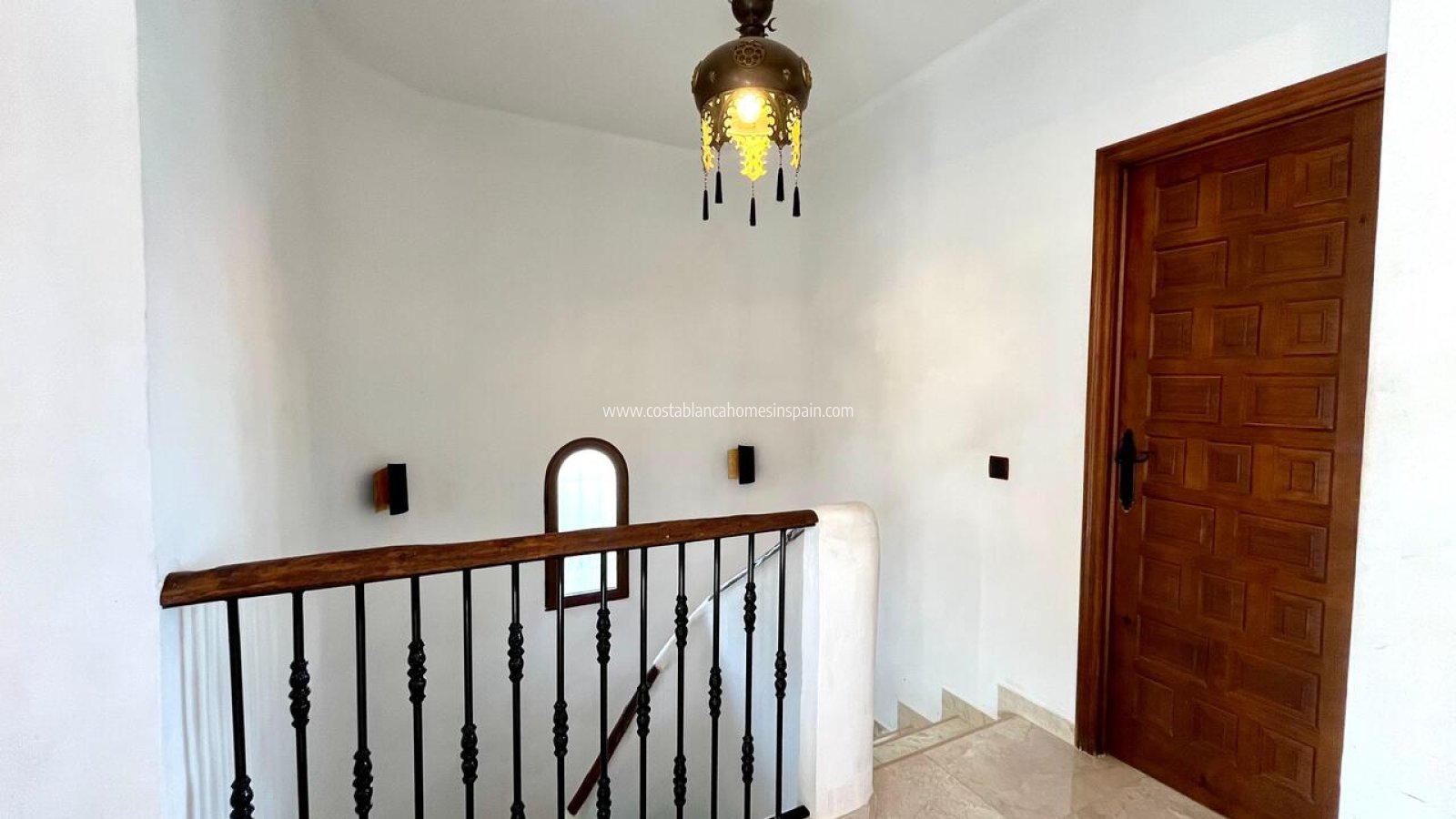 Resale - Detached Villa - Villamartin