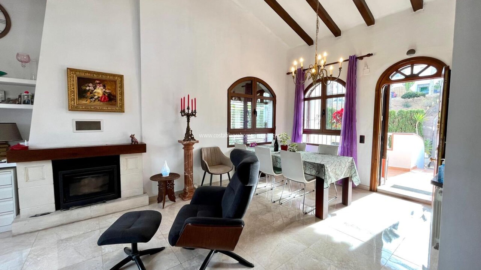 Resale - Detached Villa - Villamartin