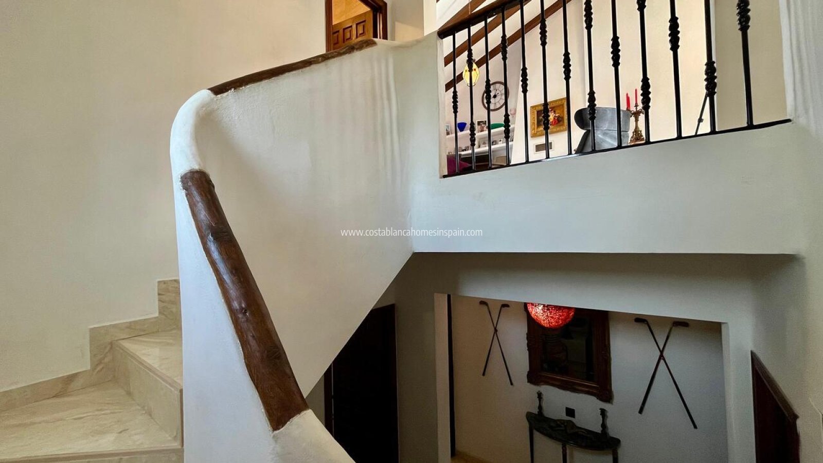 Resale - Detached Villa - Villamartin