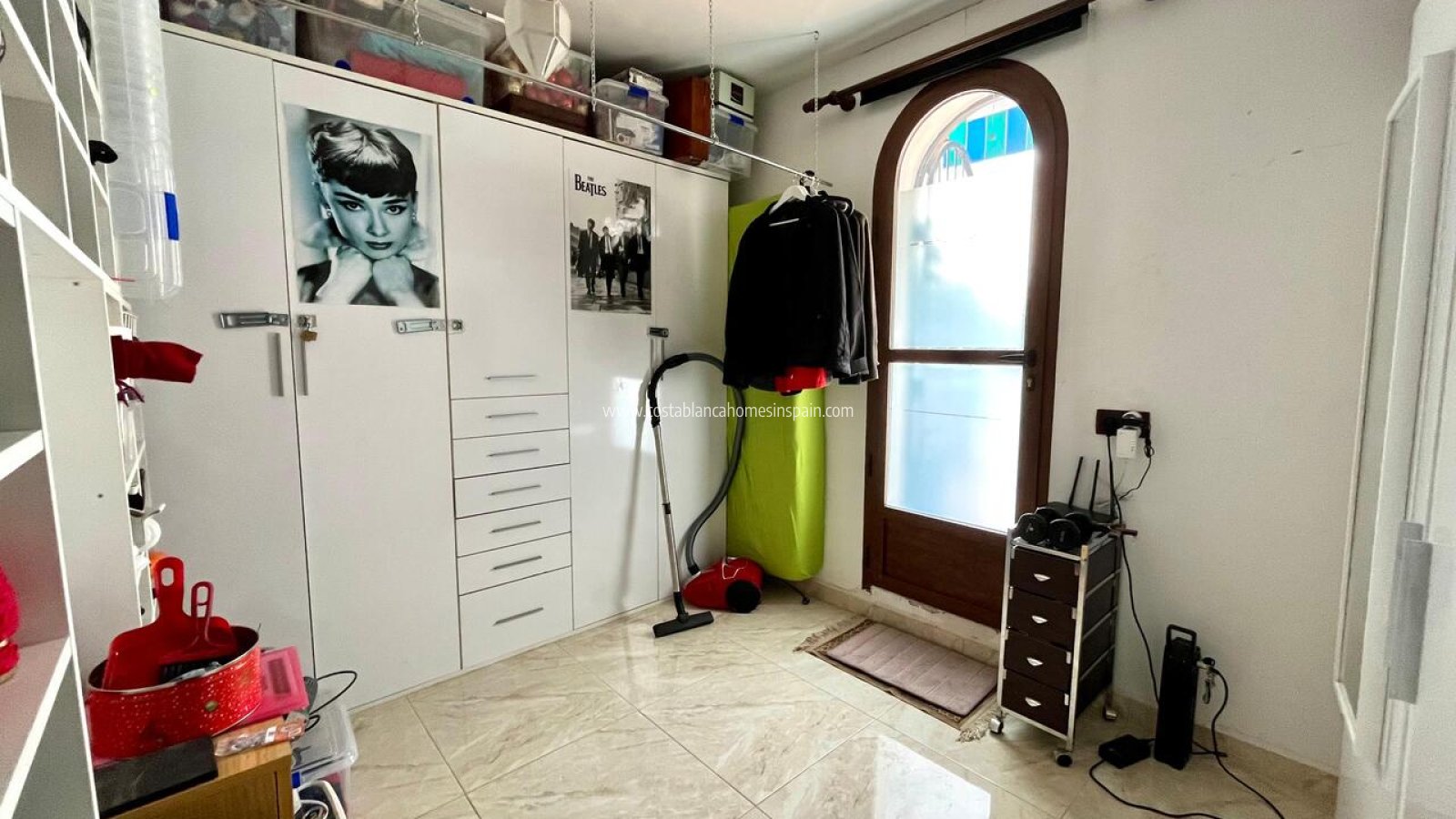 Resale - Detached Villa - Villamartin
