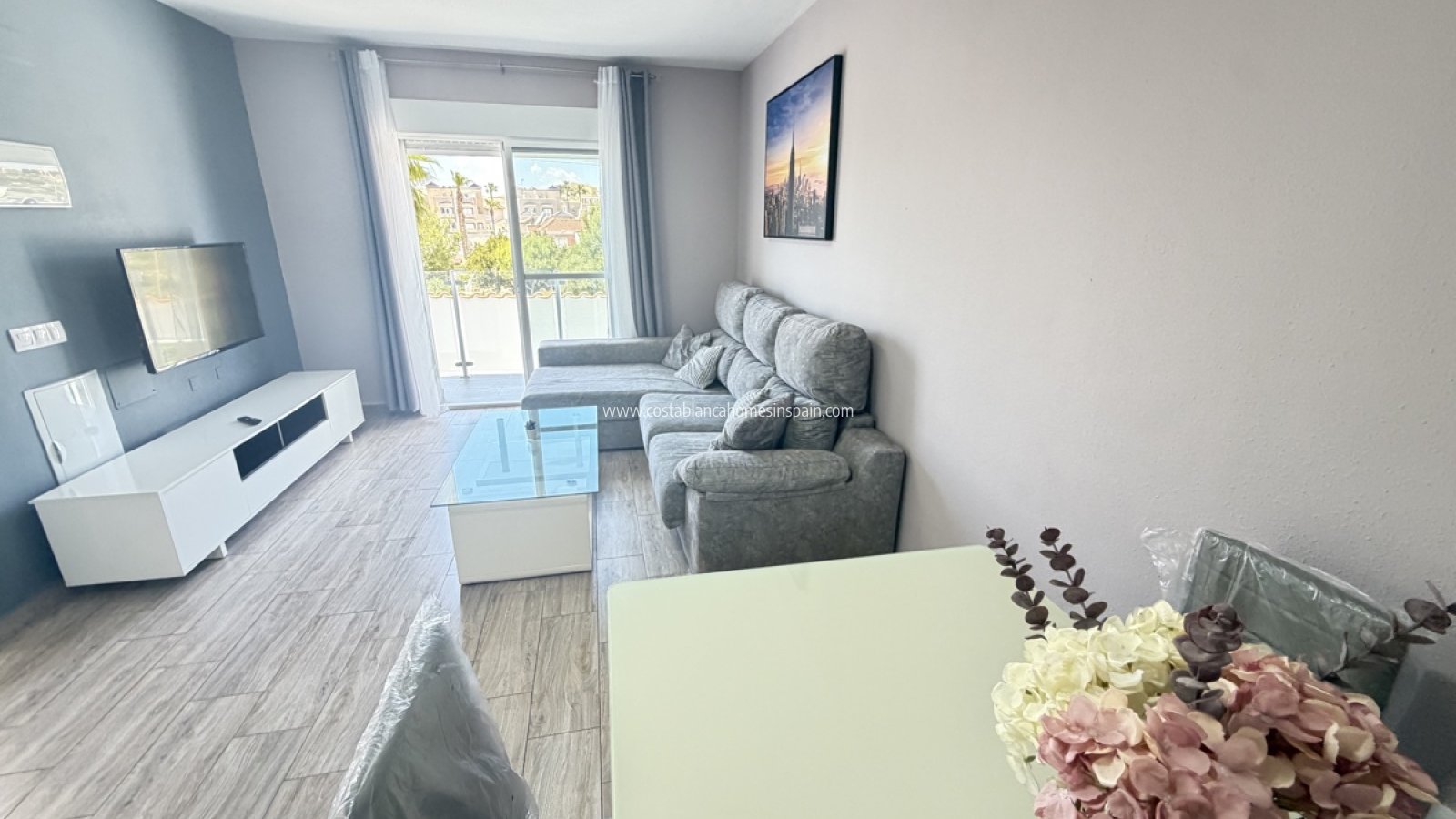 Resale - Detached Villa - Villamartin