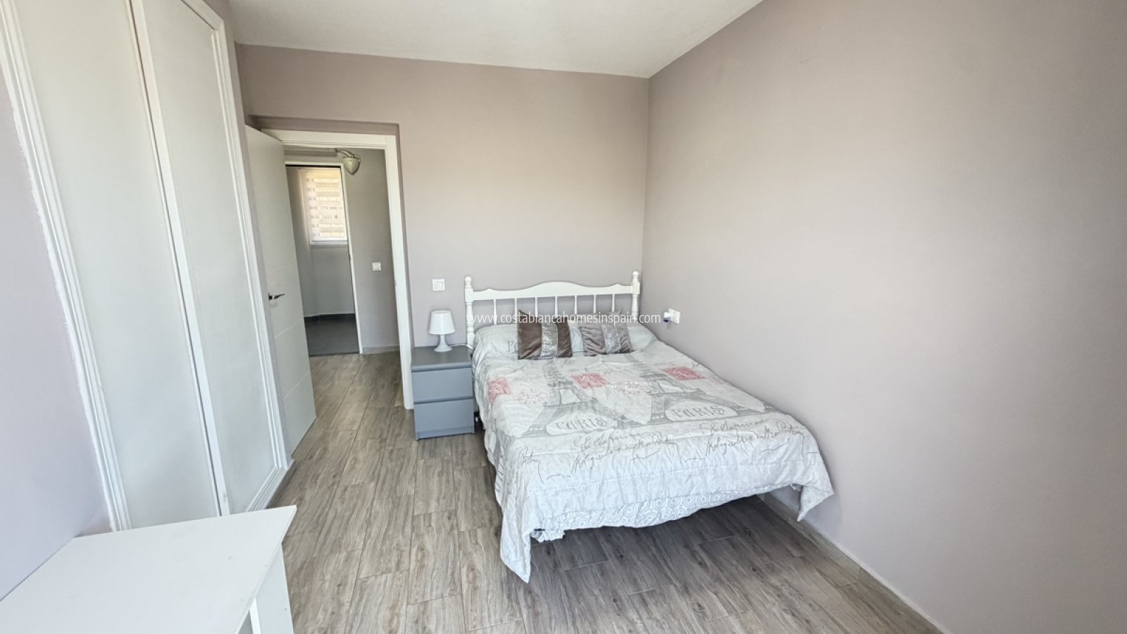 Resale - Detached Villa - Villamartin