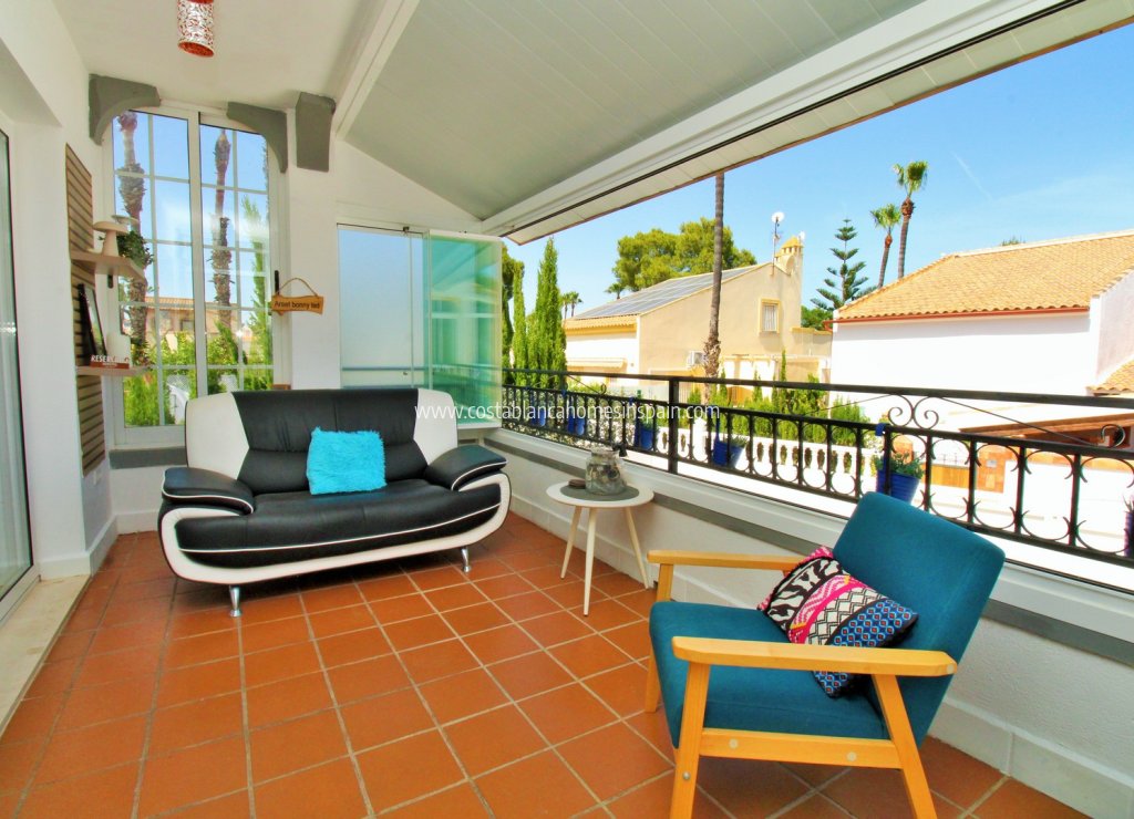 Resale - Detached Villa - Villamartin