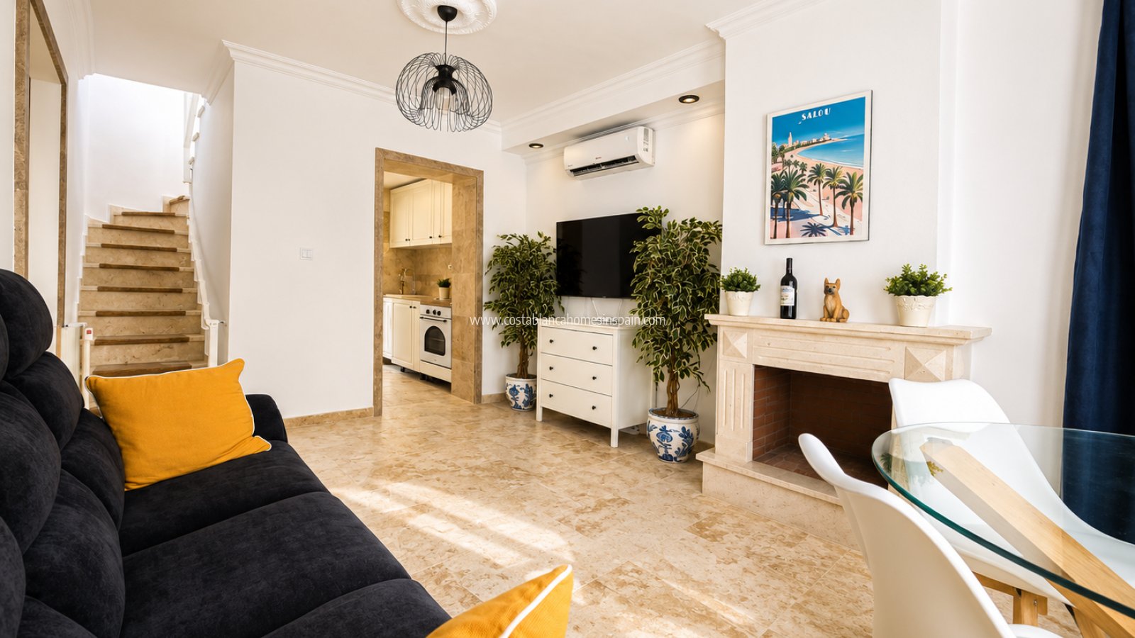 Resale - Detached Villa - Villamartin