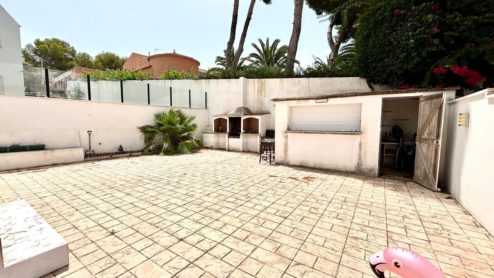 Resale - Detached Villa - Villamartin