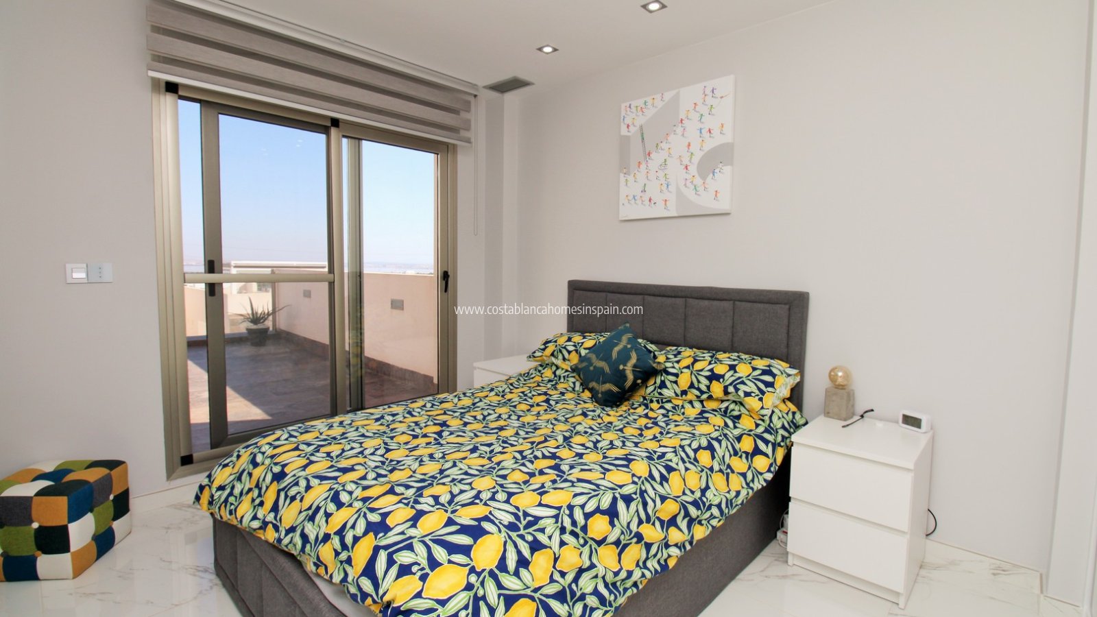 Resale - Detached Villa - Villamartin
