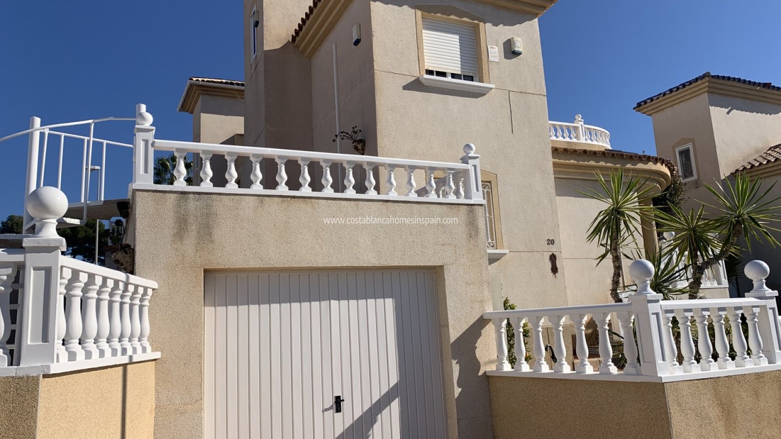 Resale - Detached Villa - Villamartin