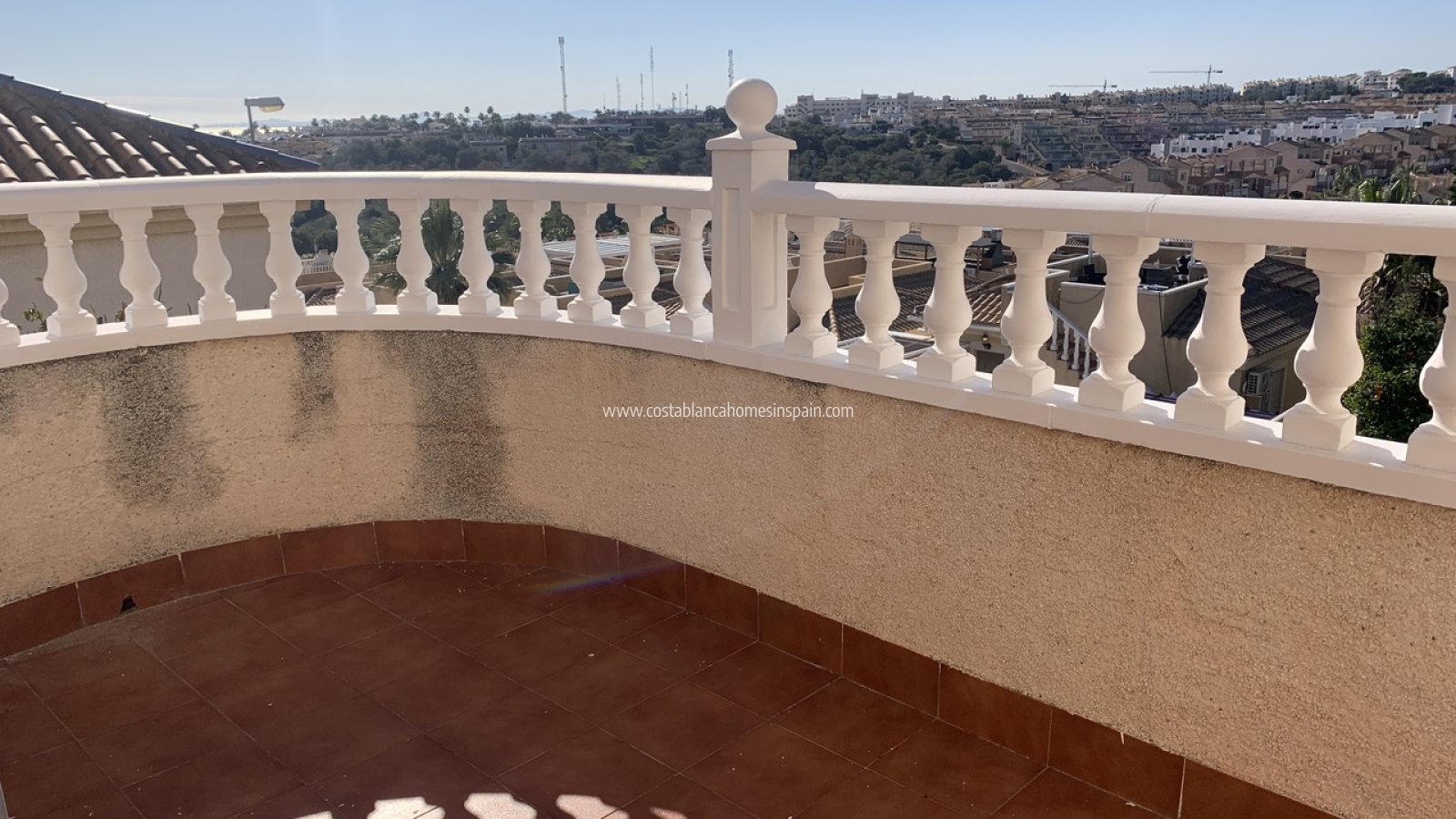 Resale - Detached Villa - Villamartin