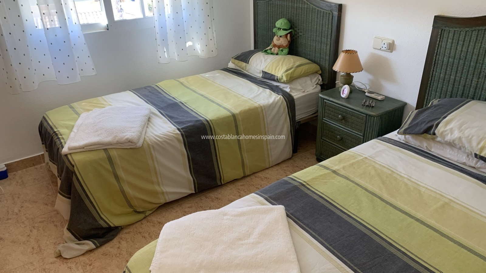 Resale - Detached Villa - Villamartin