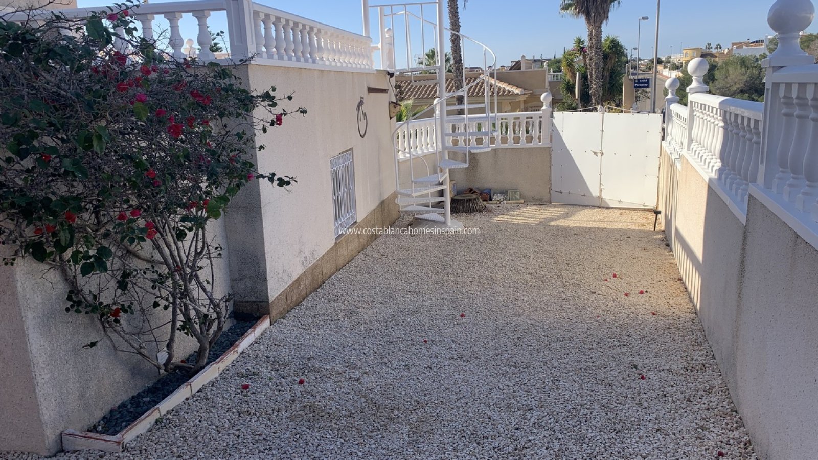 Resale - Detached Villa - Villamartin