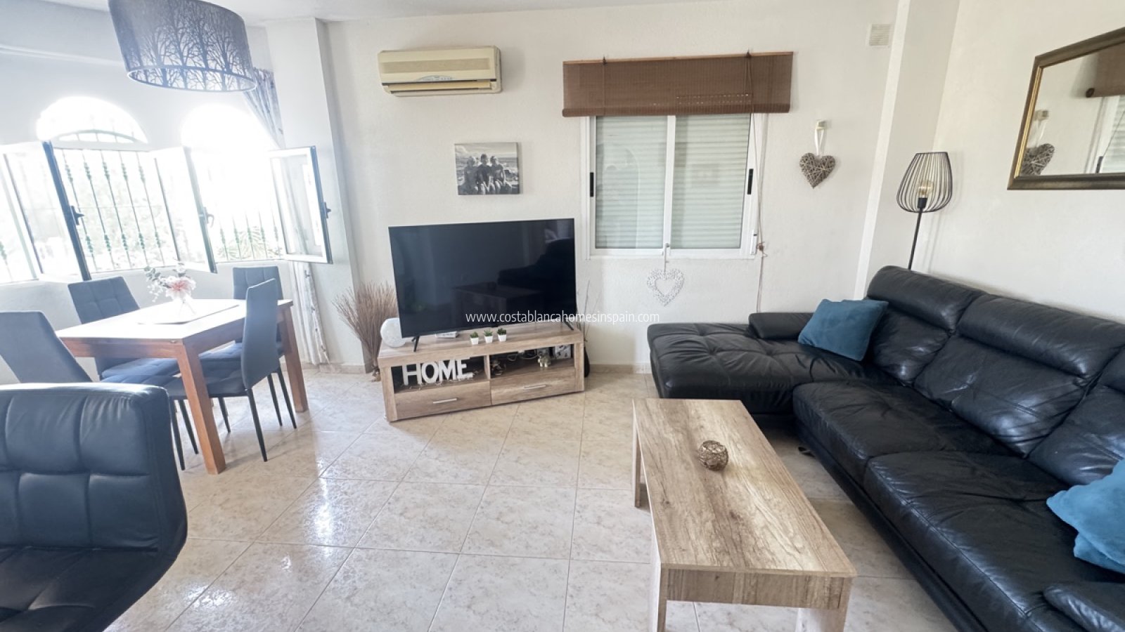 Resale - Detached Villa - Villamartin