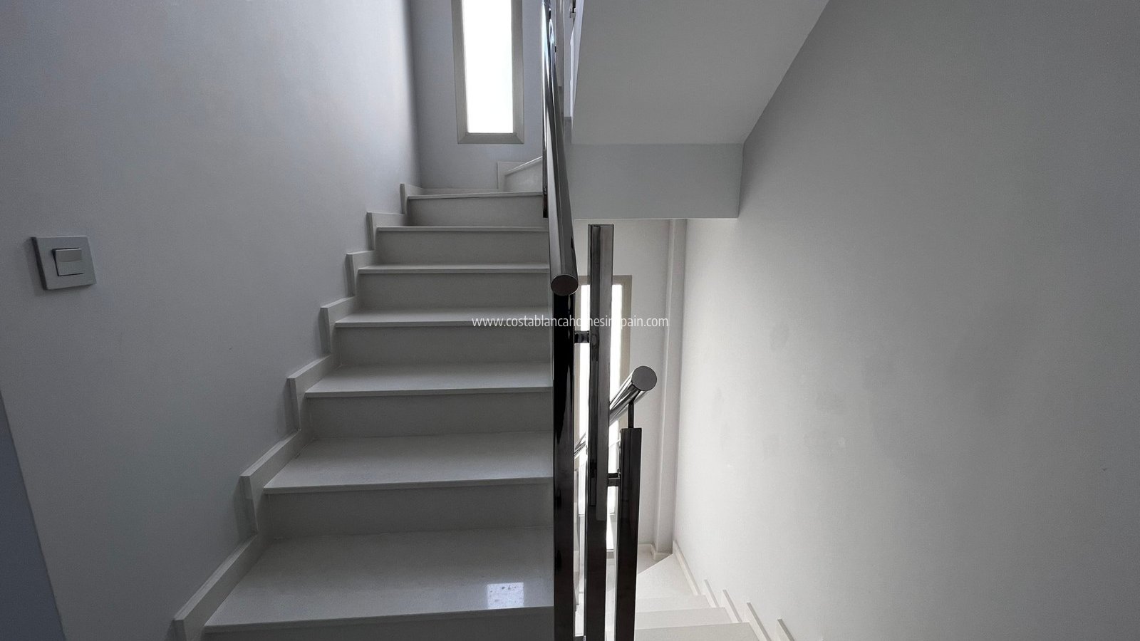 Resale - Detached Villa - Villamartin