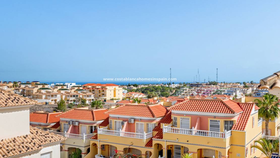 Resale - Detached Villa - Villamartin