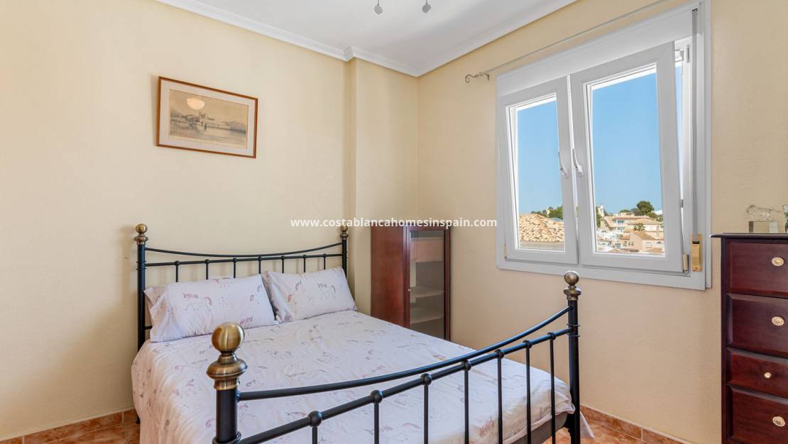 Resale - Detached Villa - Villamartin