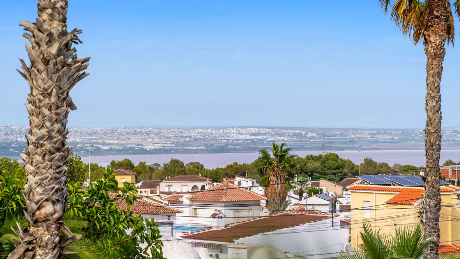 Resale - Detached Villa - Villamartin