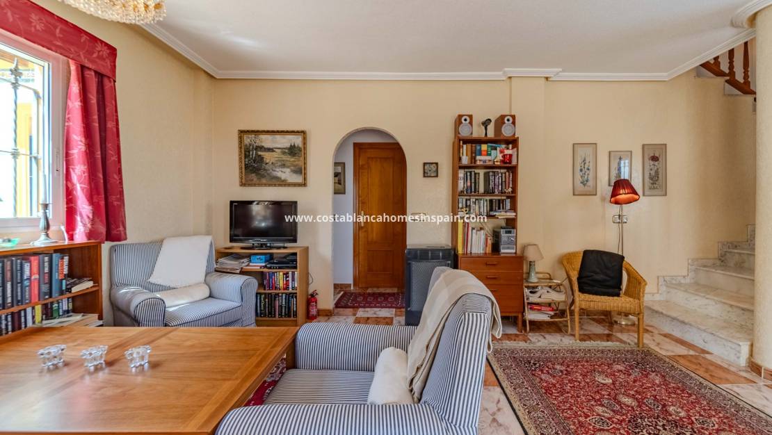 Resale - Detached Villa - Villamartin