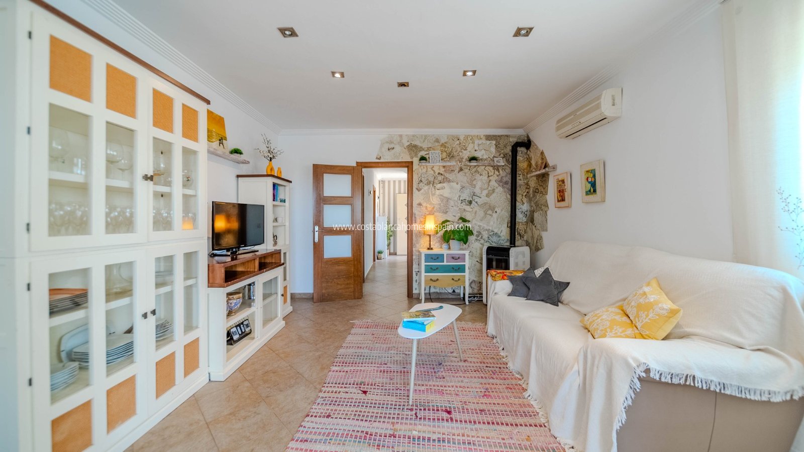 Resale - Detached Villa - Villamartin