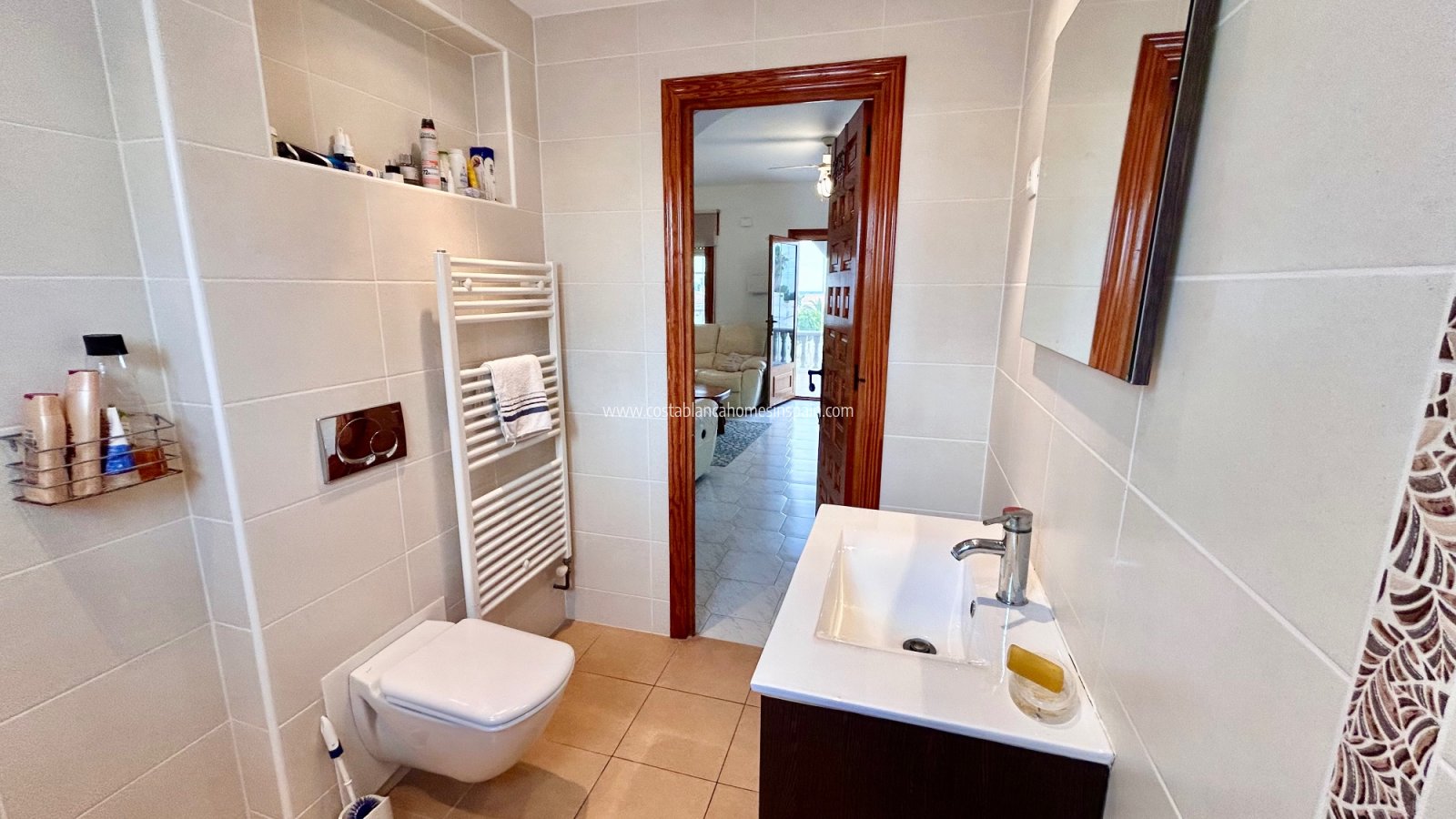 Resale - Detached Villa - Villamartin