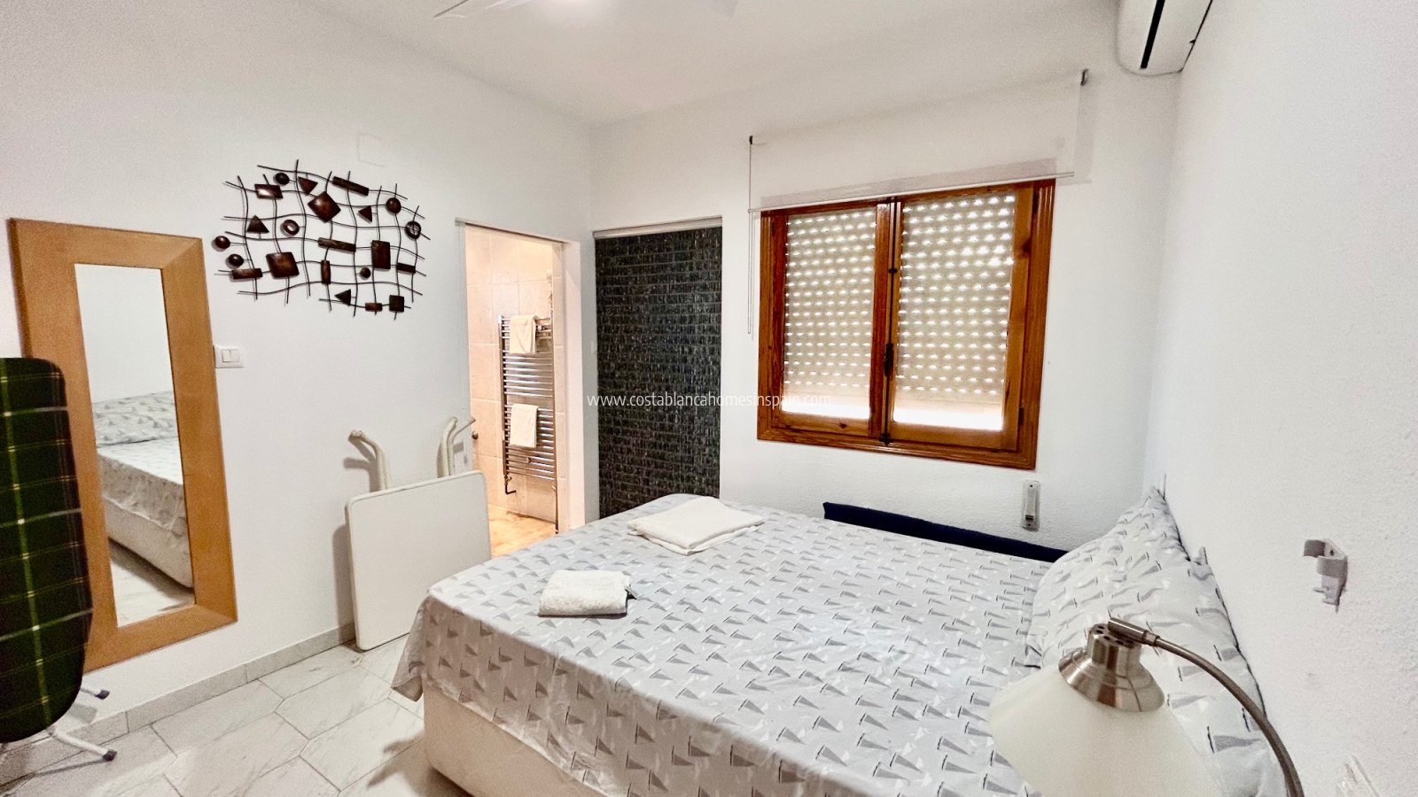 Resale - Detached Villa - Villamartin