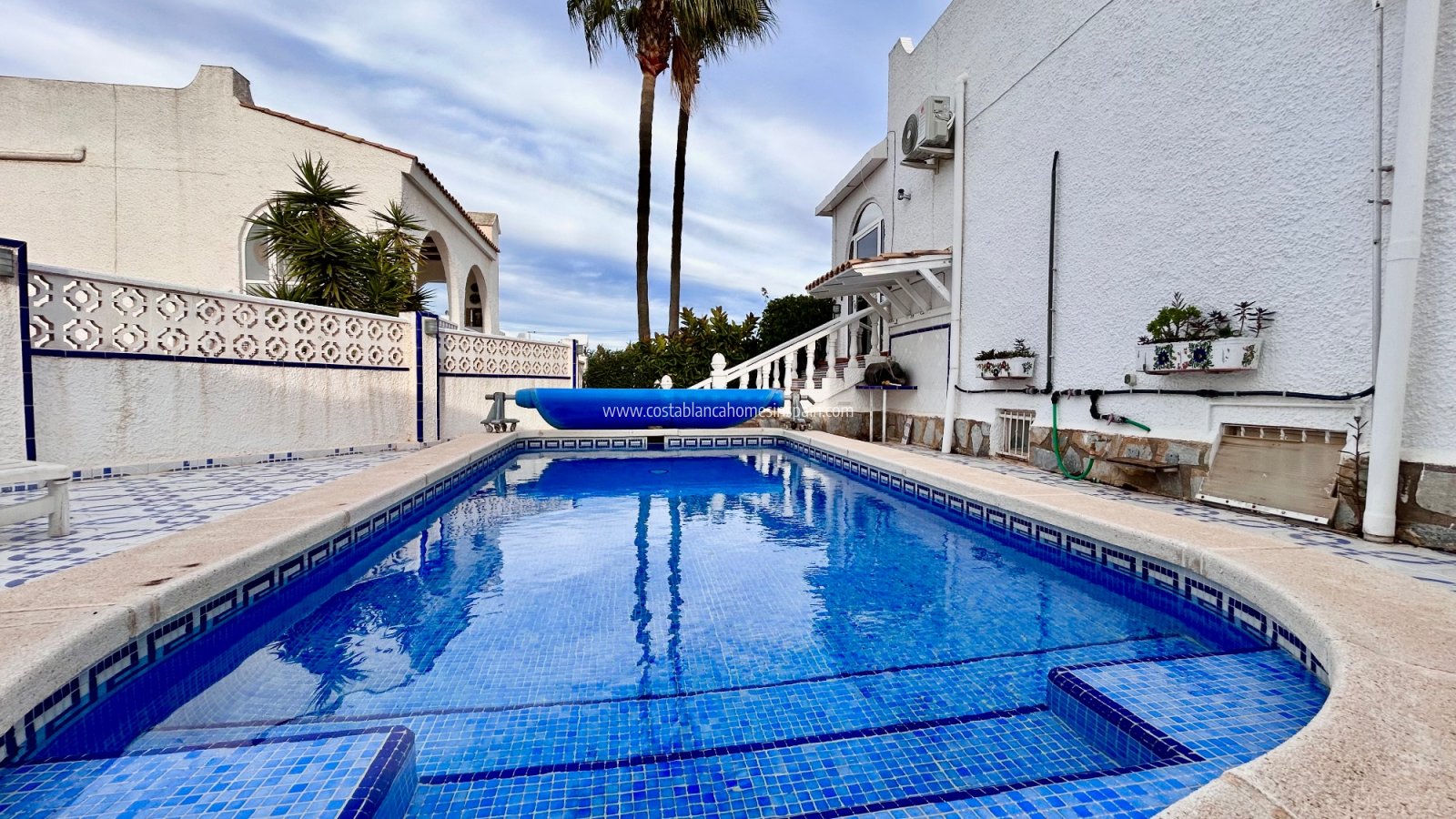 Resale - Detached Villa - Villamartin