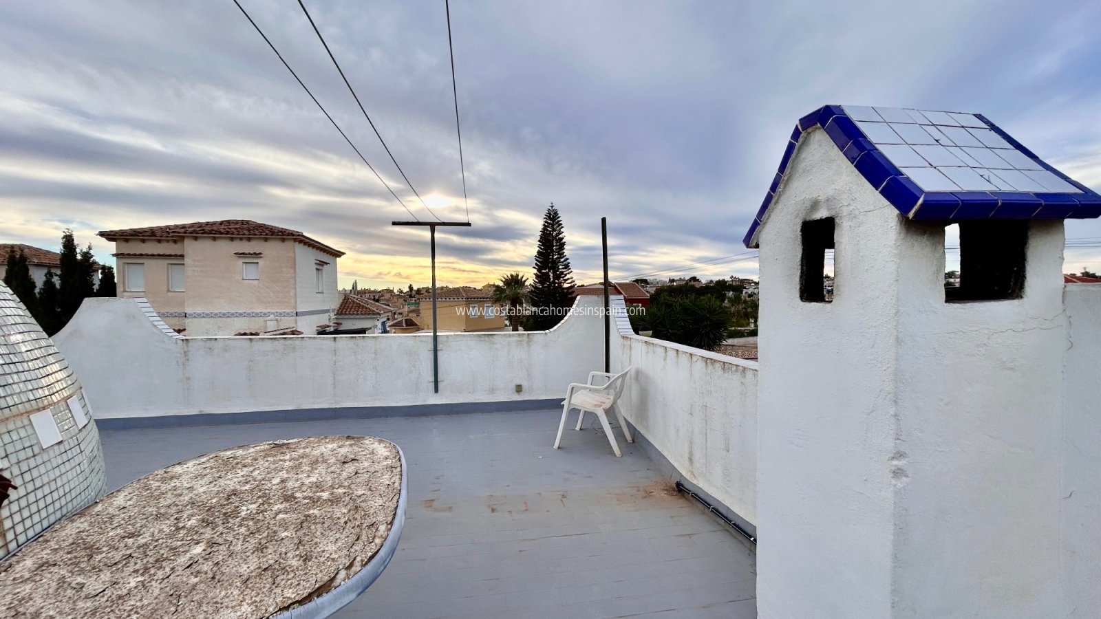 Resale - Detached Villa - Villamartin