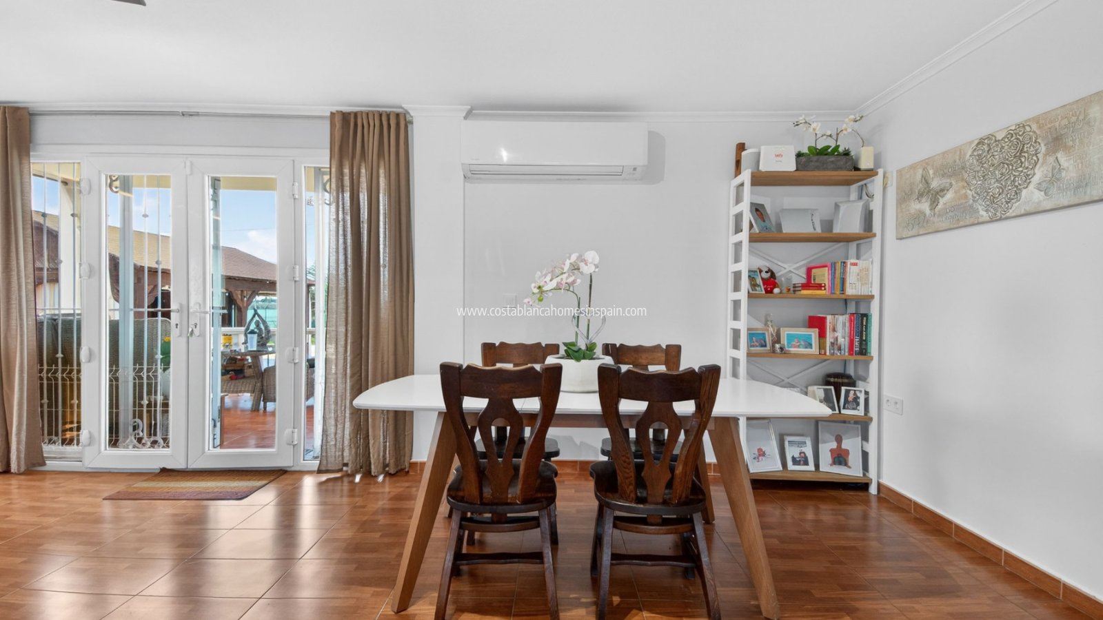 Resale - Finca - Albatera