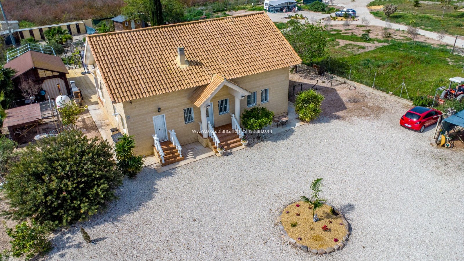 Resale - Finca - Crevillente