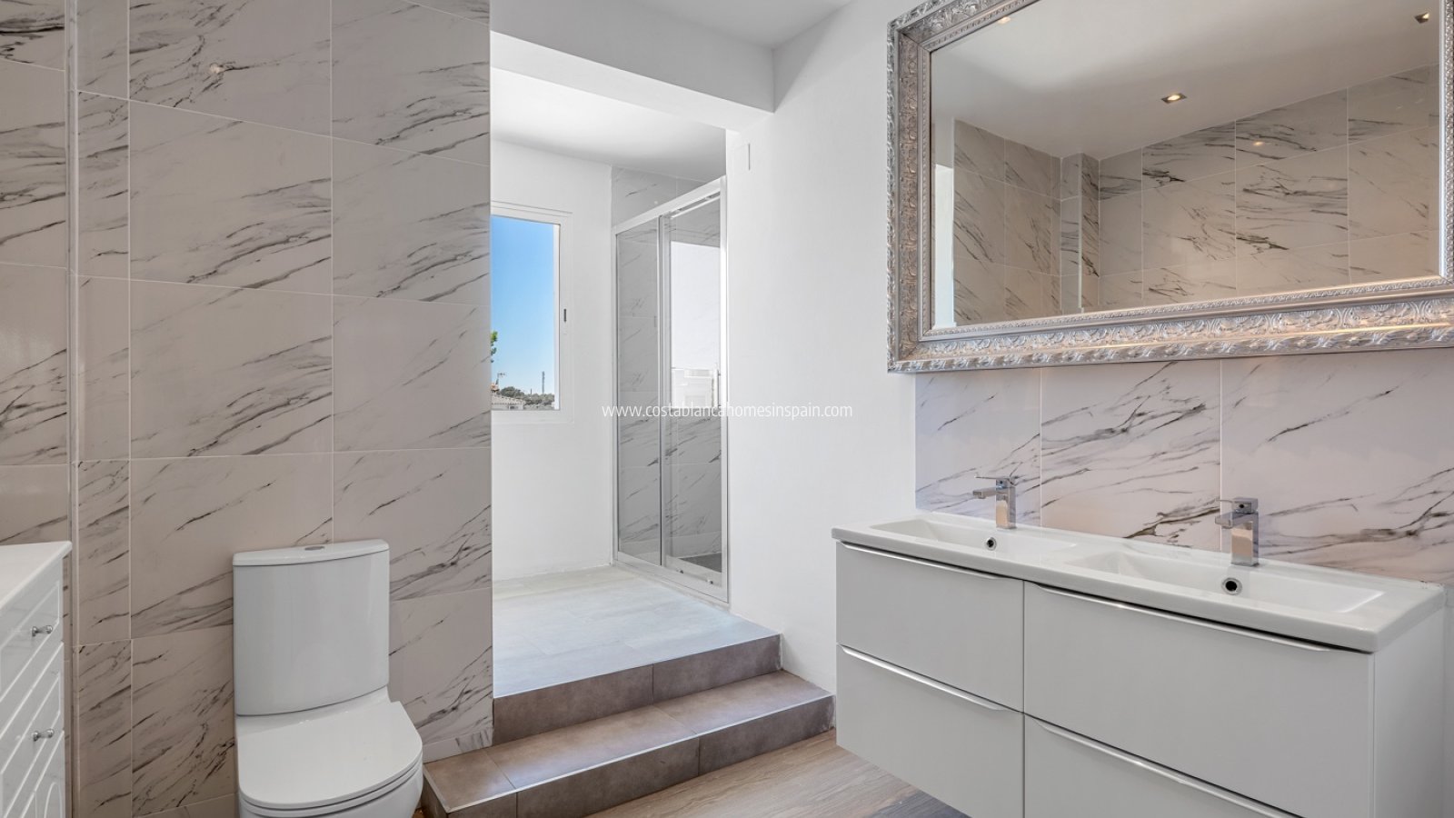 Resale - Finca - Los Montesinos - La herrada