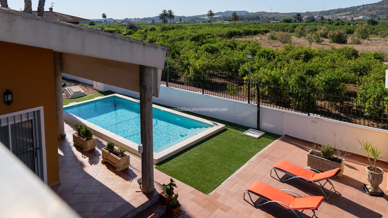 Resale - Finca - Orihuela