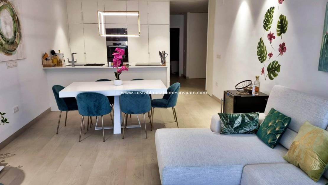 Resale - Flat - Orihuela - Las Colinas Golf