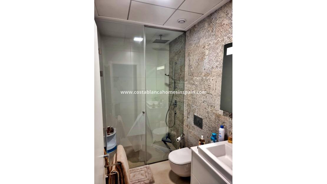 Resale - Flat - Orihuela - Las Colinas Golf