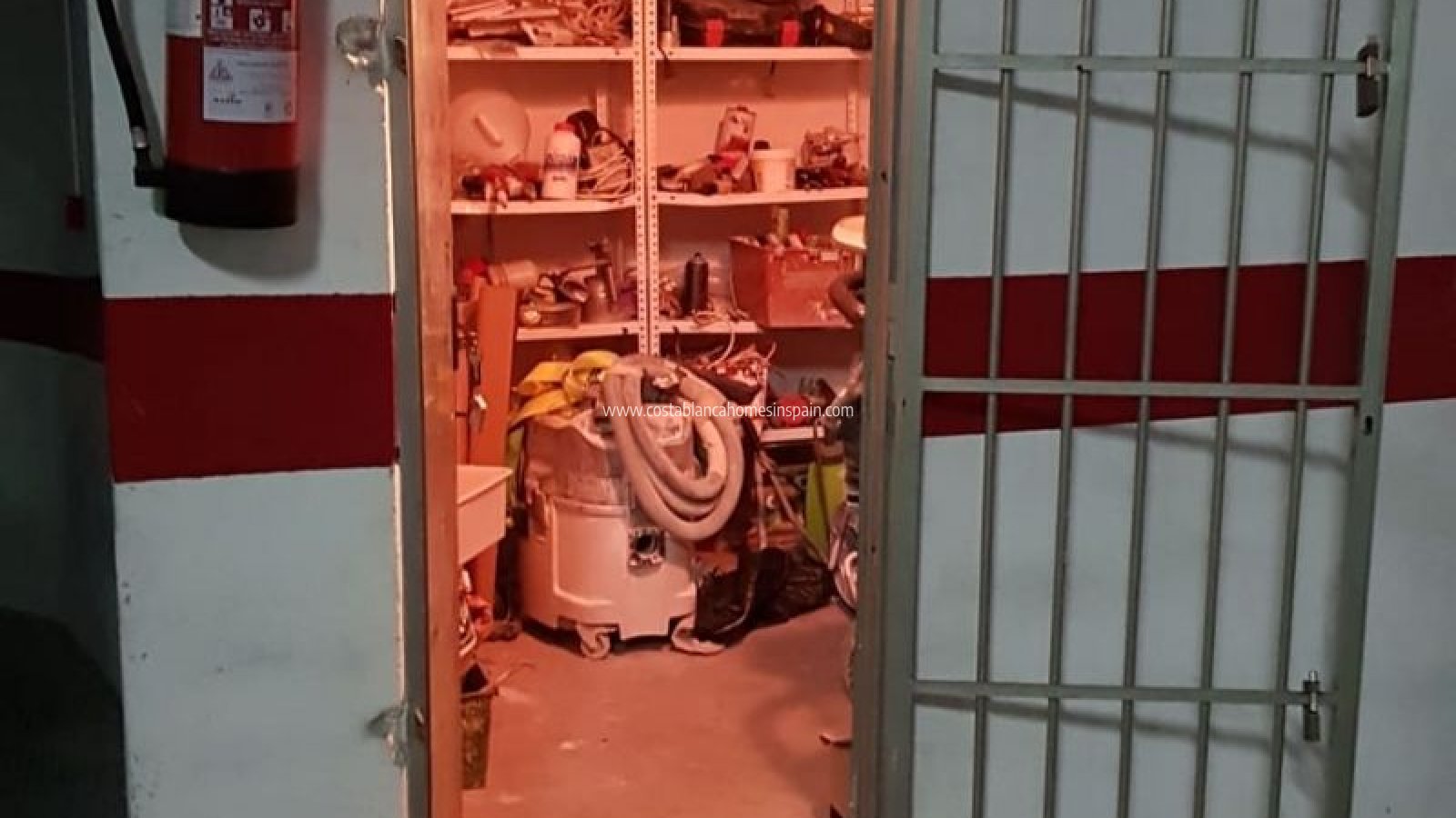 Resale - Garage - Torrevieja