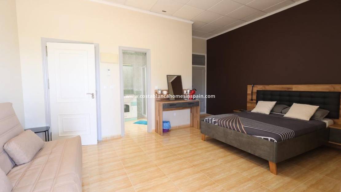 Resale - Hostel - San Miguel de Salinas - LO RUFETE