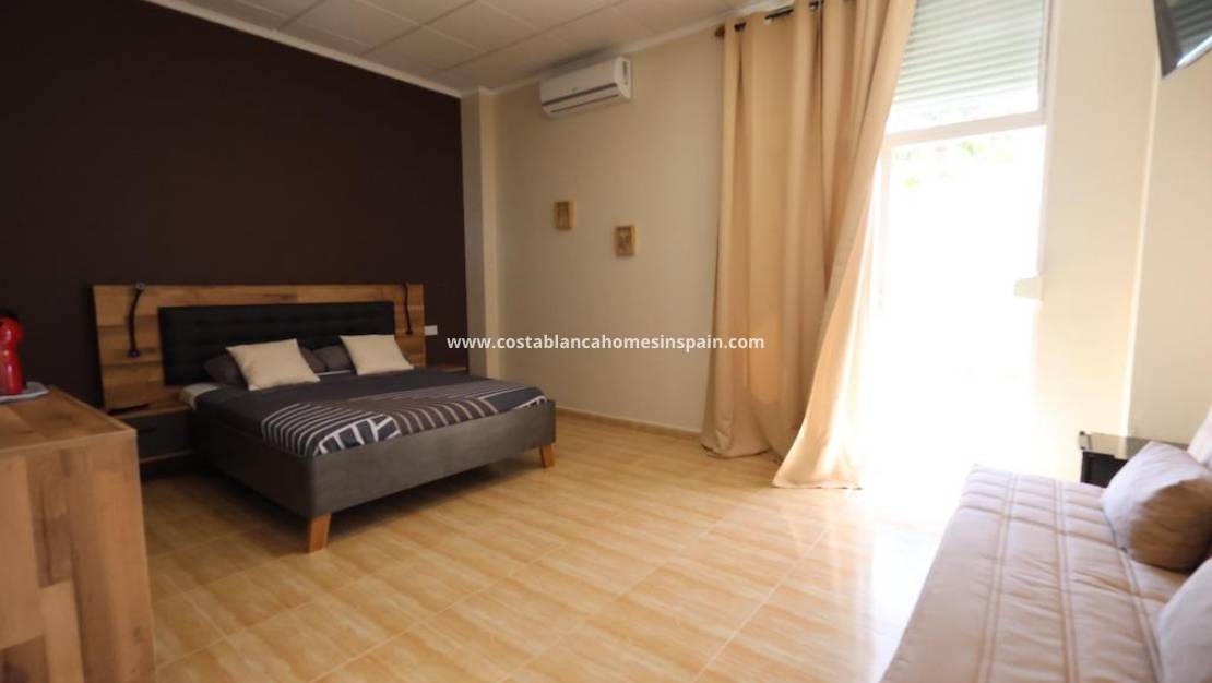 Resale - Hostel - San Miguel de Salinas - LO RUFETE