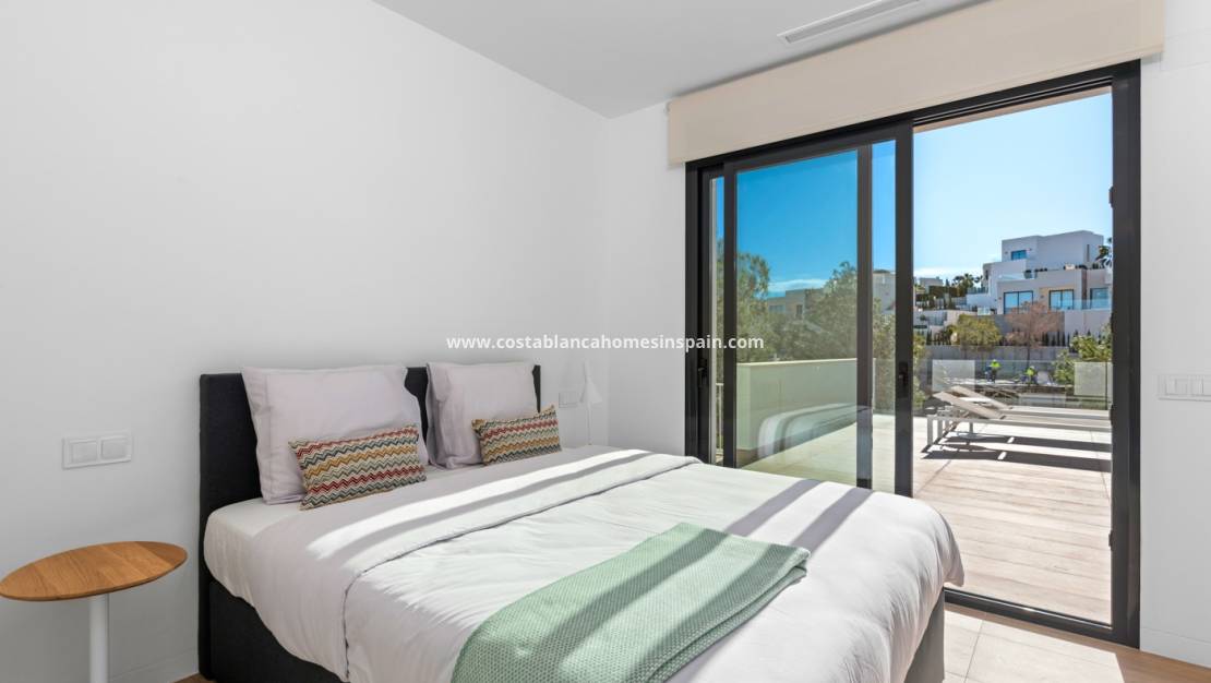 Resale -  - Las Colinas Golf