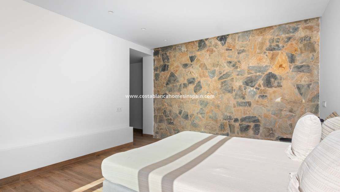 Resale -  - Las Colinas Golf