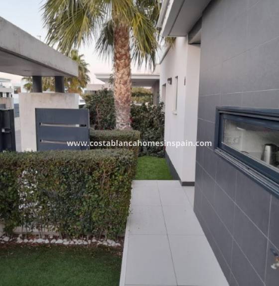  - Resale - Lomas de Cabo Roig - 1310 DD