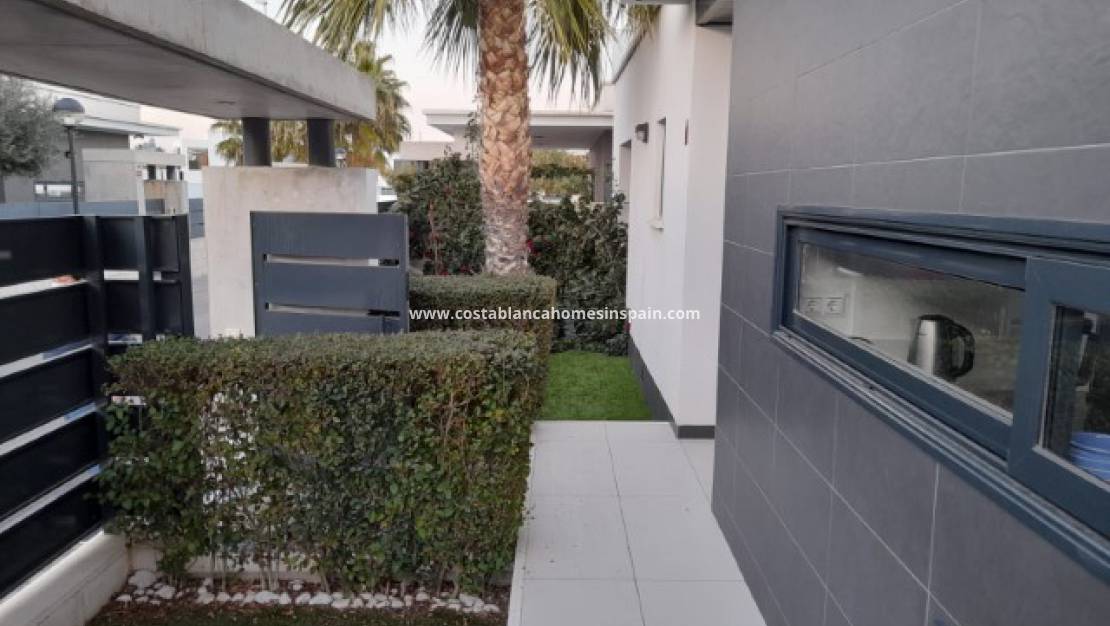 Resale -  - Lomas de Cabo Roig