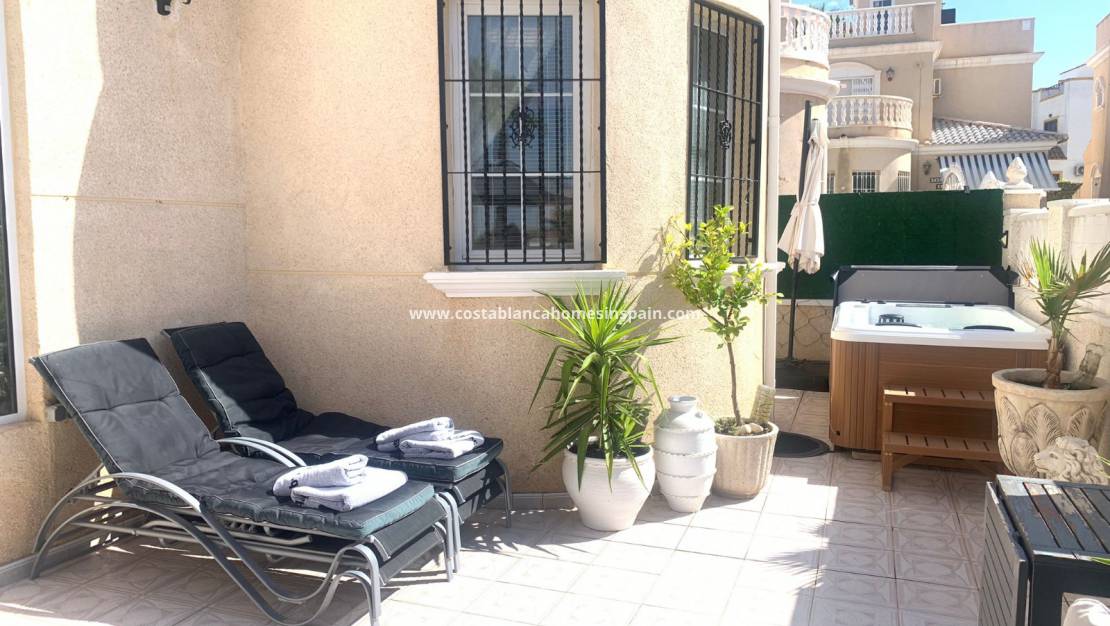 Resale -  - Los Altos