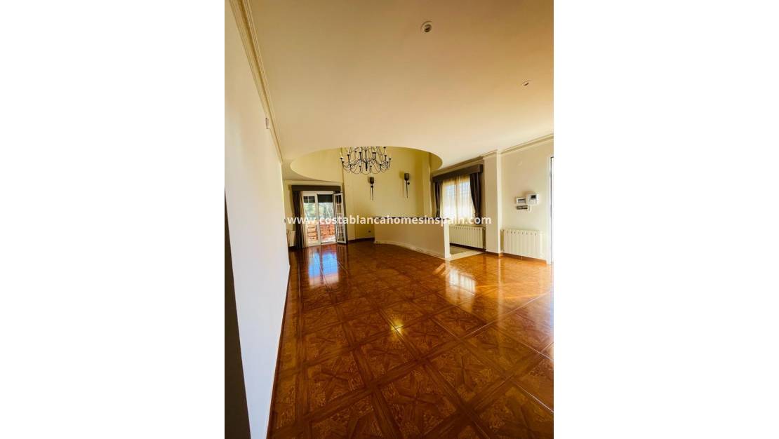 Resale -  - LOS BALCONES